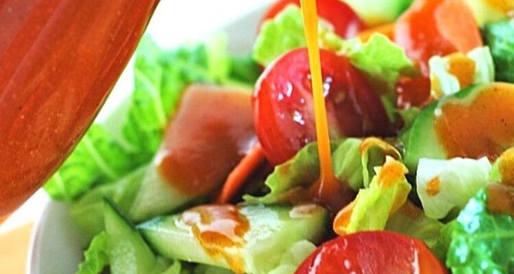 Sweet and Tangy Maddox Restaurant Salad Dressing