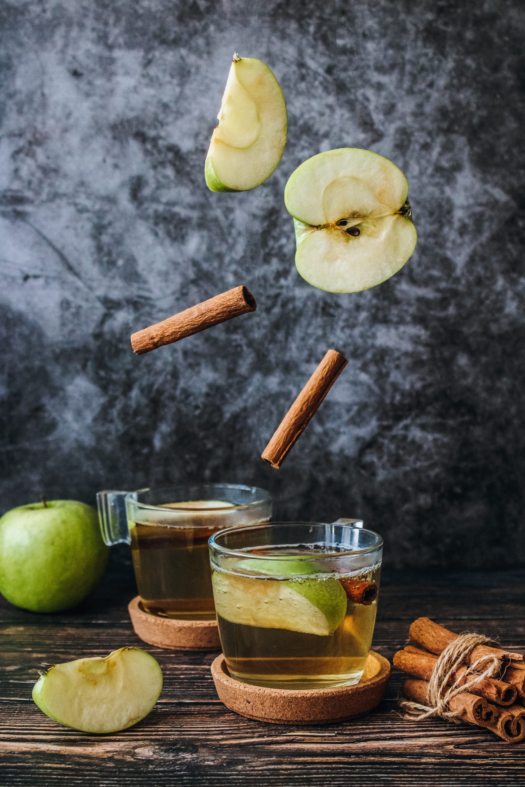 2- Ingredient Homemade Sparkling Cider