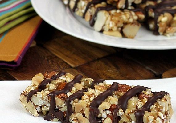 Homemade KIND Bars