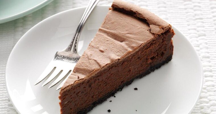 Easy To Make Chocolate Cheesecake