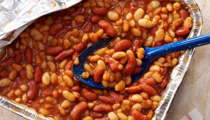 Easy Barbecued Baked Beans