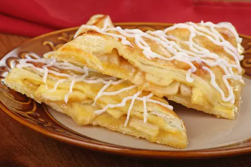 Easy Apple Turnovers