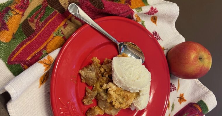 Gooey Caramel Apple Dump Cake Recipe 