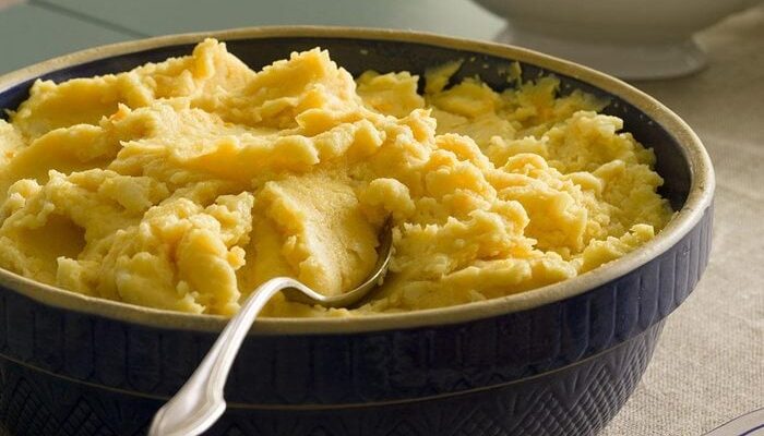 Cheesy Mashed Potatoes