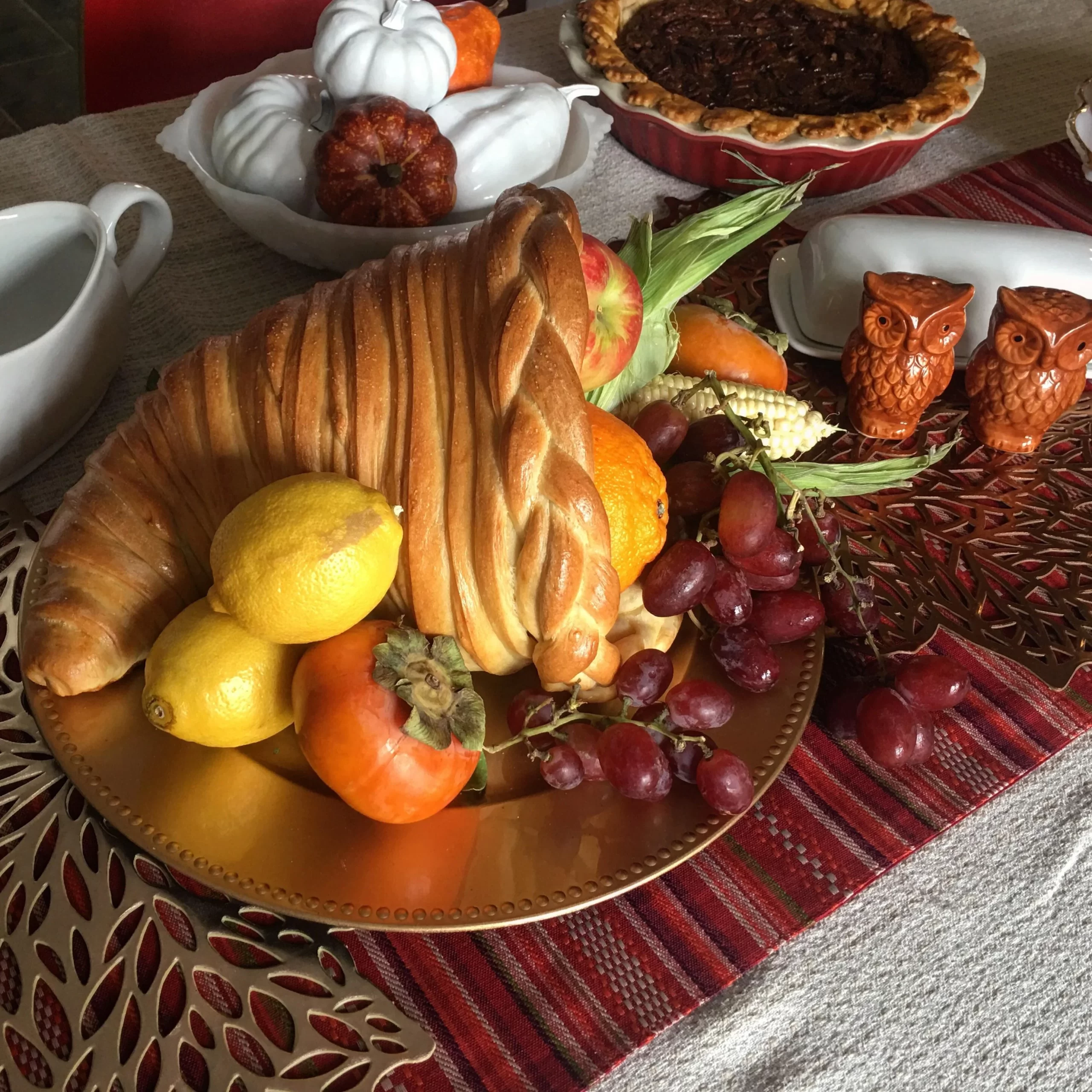 Easy To Make Bread Cornucopia