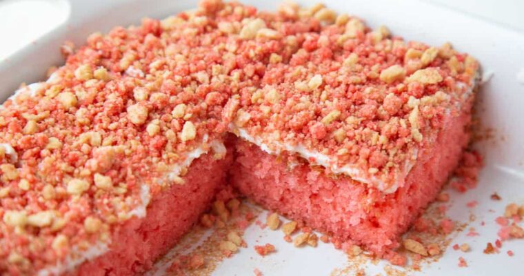 Scrumptious Strawberry Crunch Poke Cake