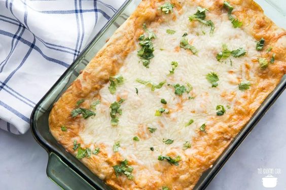 You Have To Make This Bisquick Chicken Enchilada Bake!
