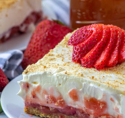 Strawberry Rhubarb Pudding Dessert